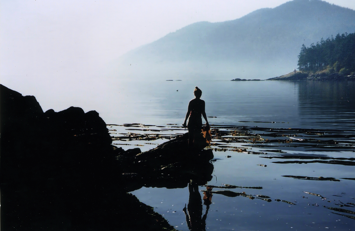 Juliet Blankespoor gathering seaweed off the coast of Orcas Island.